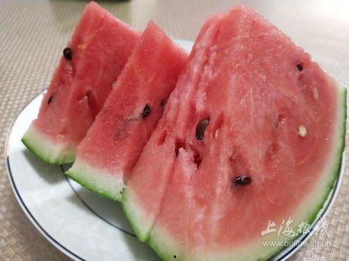 青牛吃瓜  第3张